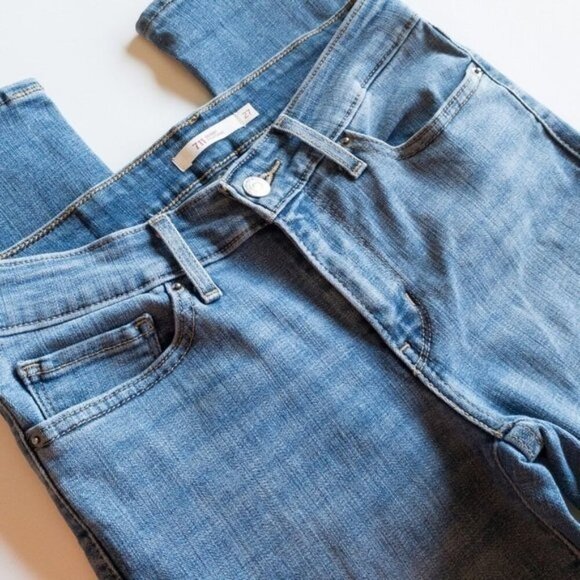 Levi's Strauss 711 Skinny Filiform Blue Jeans Size 27 Skinny Leg, Mid-Rise, - Picture 5 of 10
